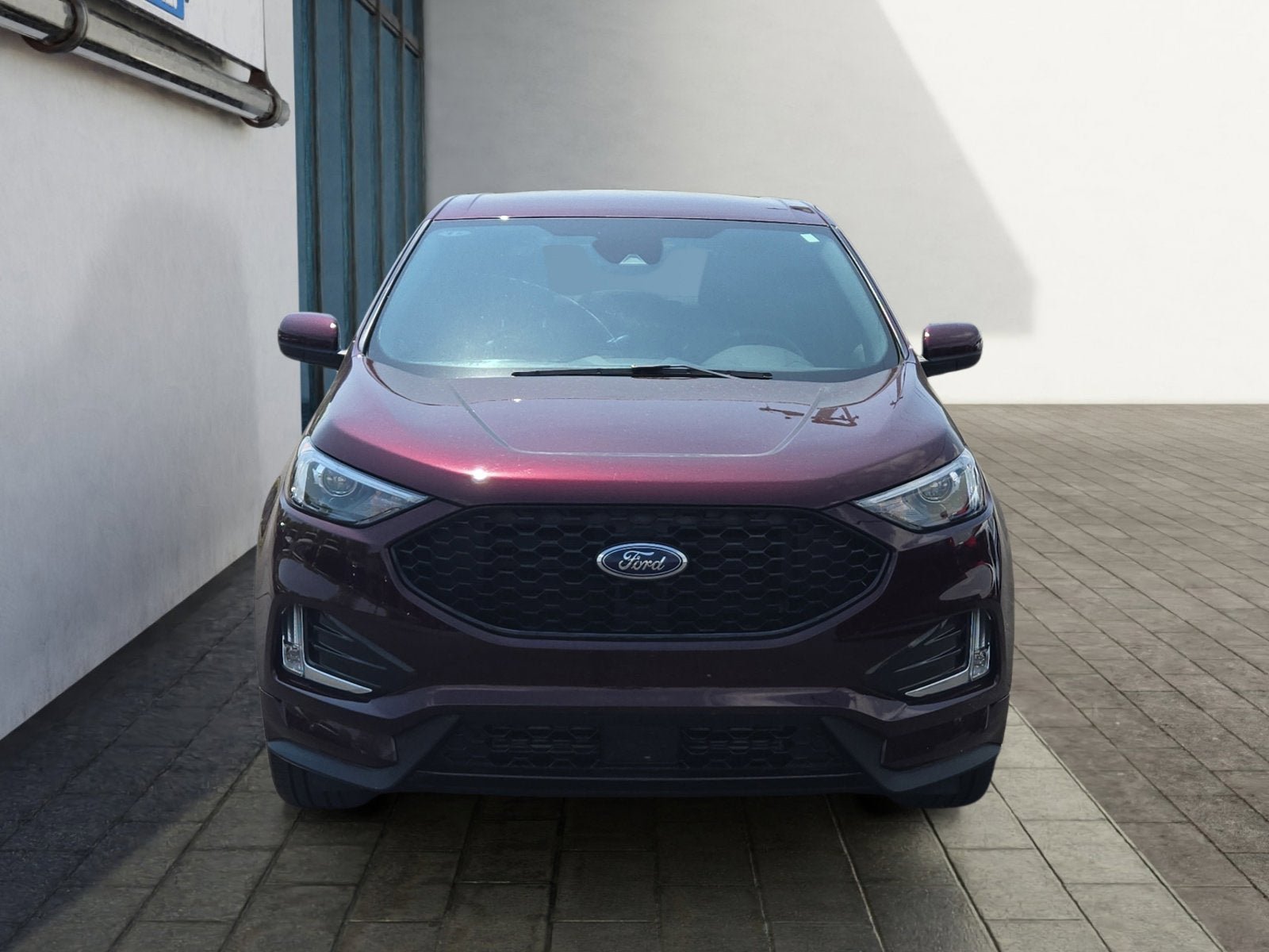 Used 2023 Ford Edge ST-Line AWD/4WD image 8