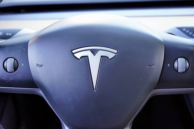 Used 2023 Tesla Model 3 Standard Range RWD image 43