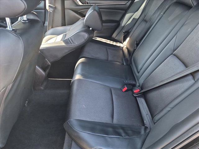 Used 2018 Honda Accord Sport image 16