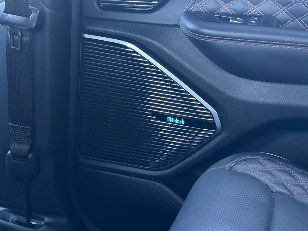 Used 2024 Jeep Grand Cherokee L Summit w/ Advanced Protech Group IV image 38