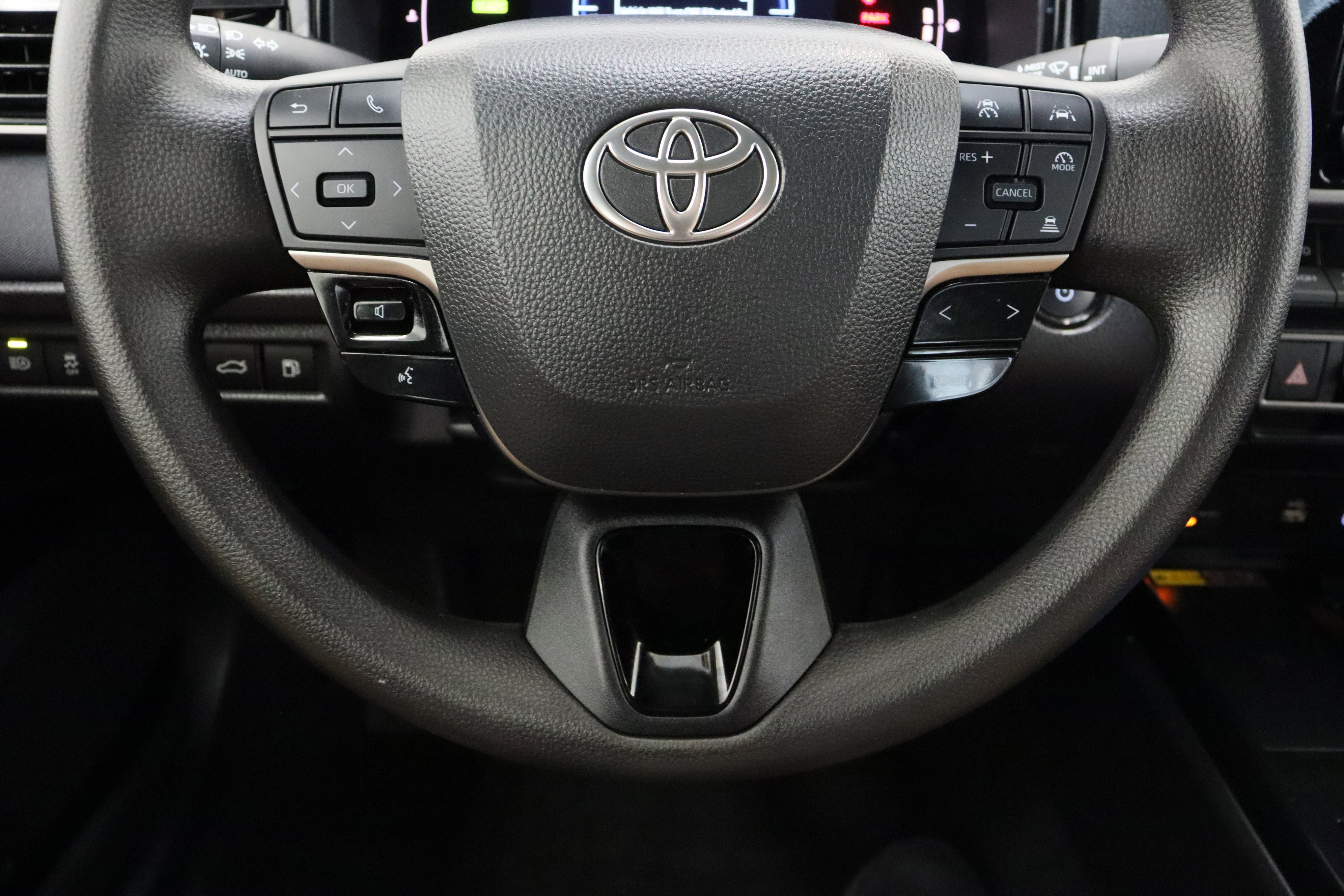 Certified 2025 Toyota Camry LE w/ Convenience Package FWD image 24