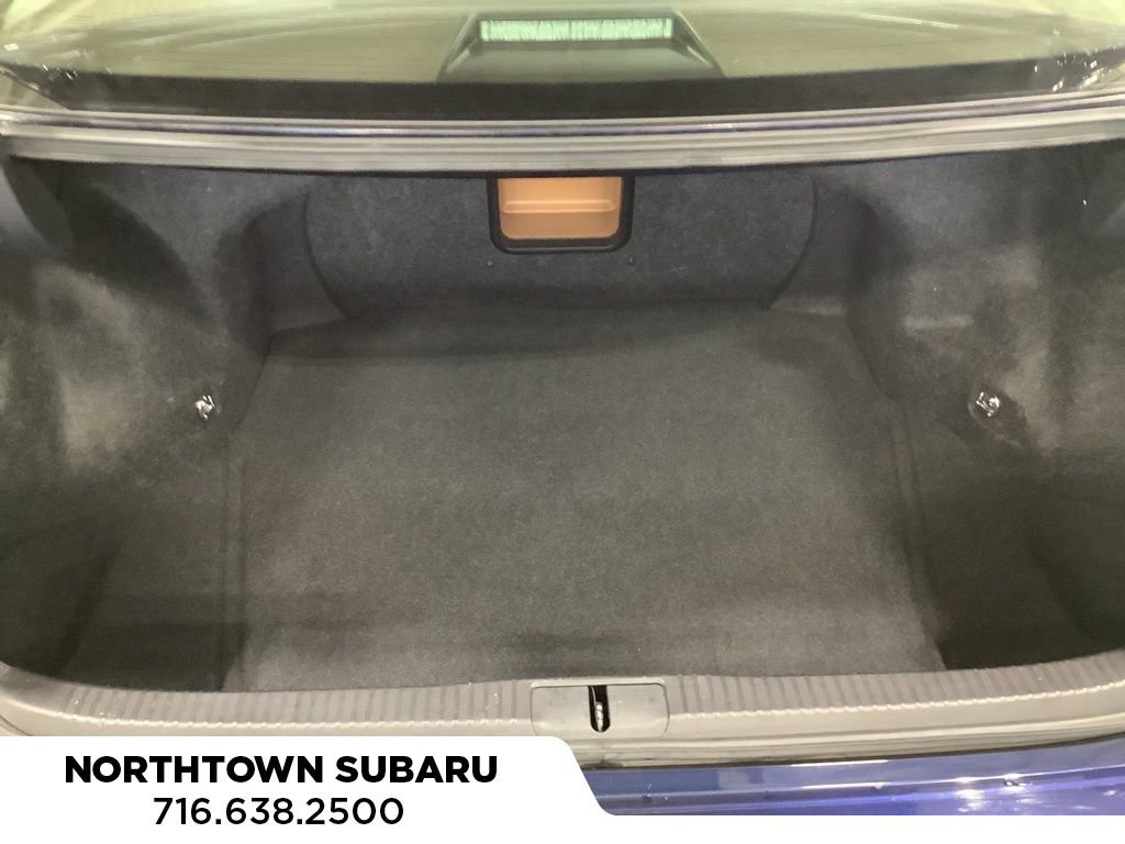 Used 2018 Lexus ES 350 w/ Luxury Package w/Wood Trim image 21