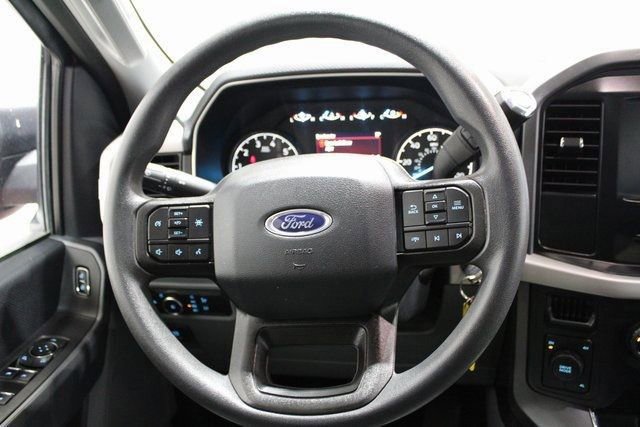 Used 2022 Ford F150 XLT image 4