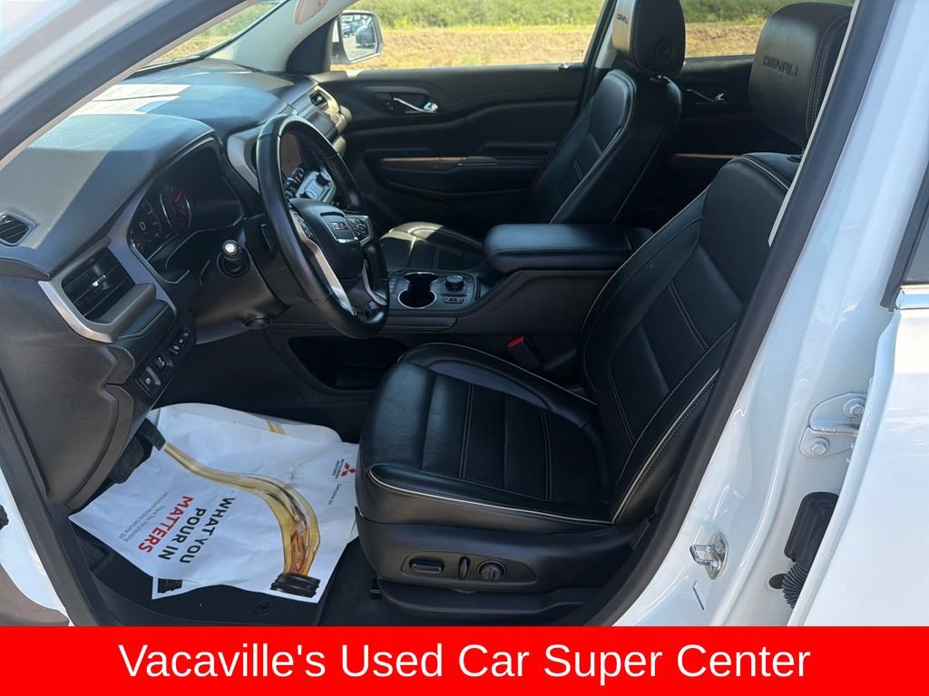 Used 2023 GMC Acadia Denali FWD image 9