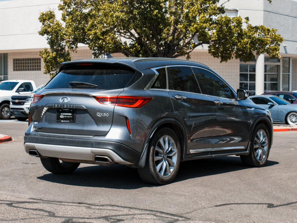 Used 2019 INFINITI QX50 Essential w/ Proactive Package AWD/4WD image 4