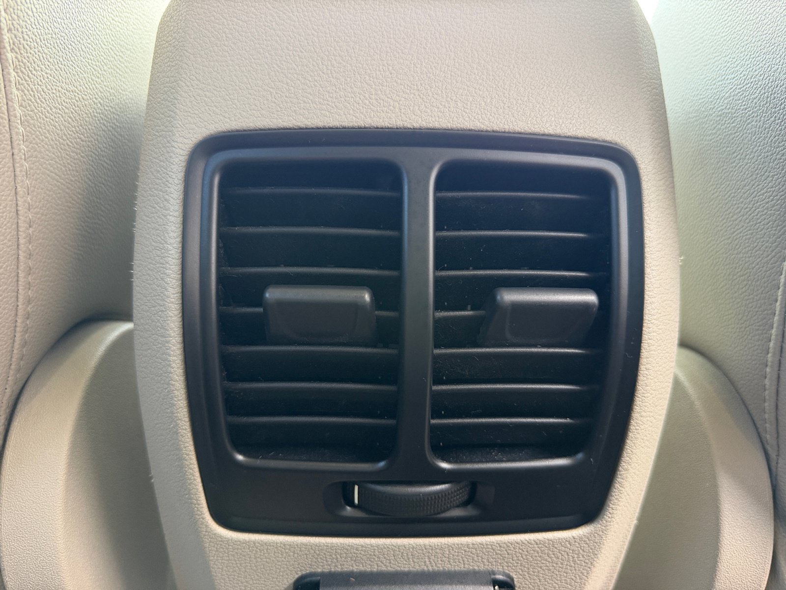 Used 2013 Ford Escape SEL AWD/4WD image 32