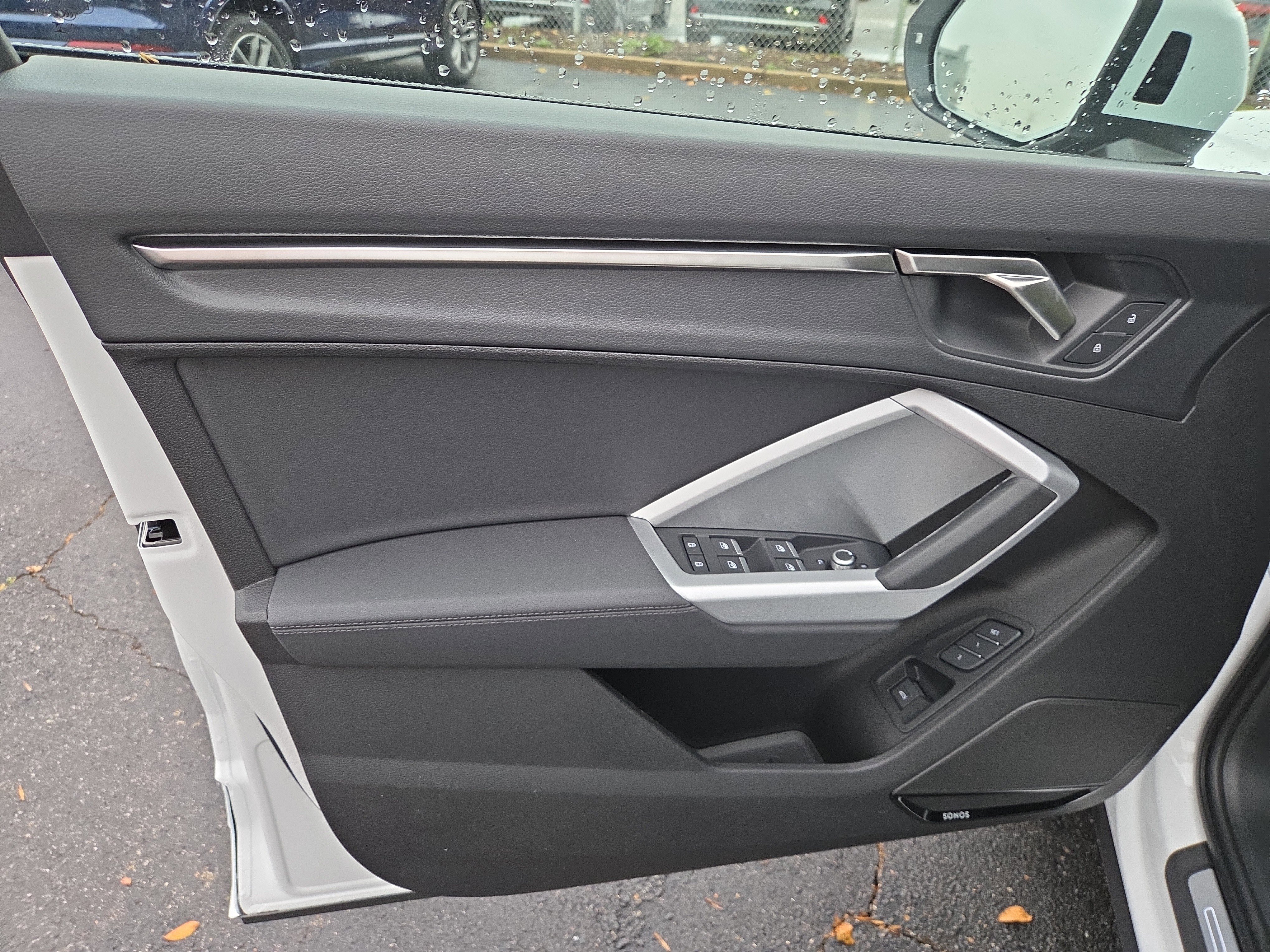 New 2025 Audi Q3 2.0T Premium image 5