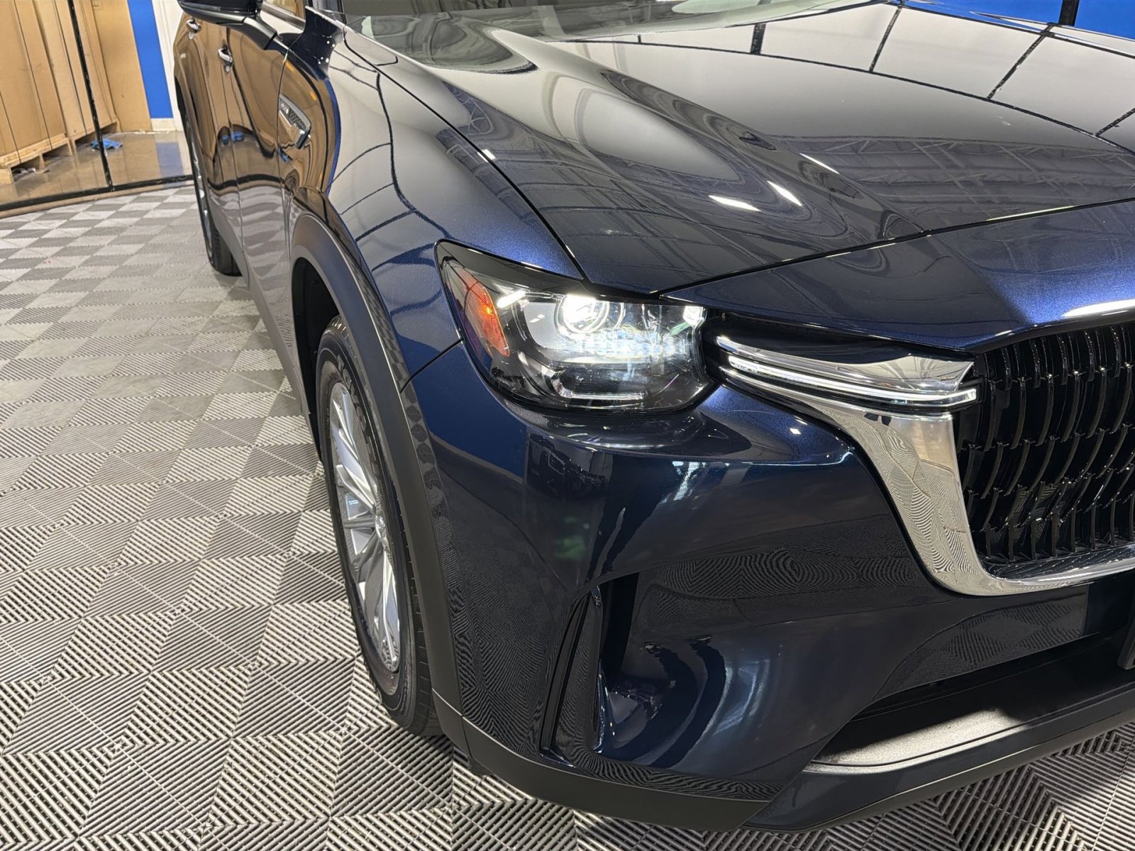 Used 2024 MAZDA CX-90 Plug-In Hybrid w/ Preferred image 21