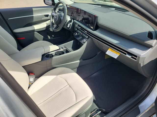 New 2026 Hyundai Sonata SEL FWD image 22