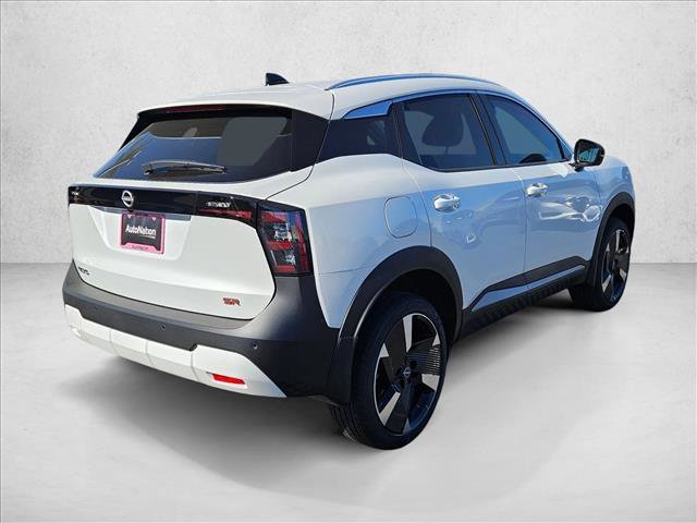 New 2026 Nissan Kicks SR image 2