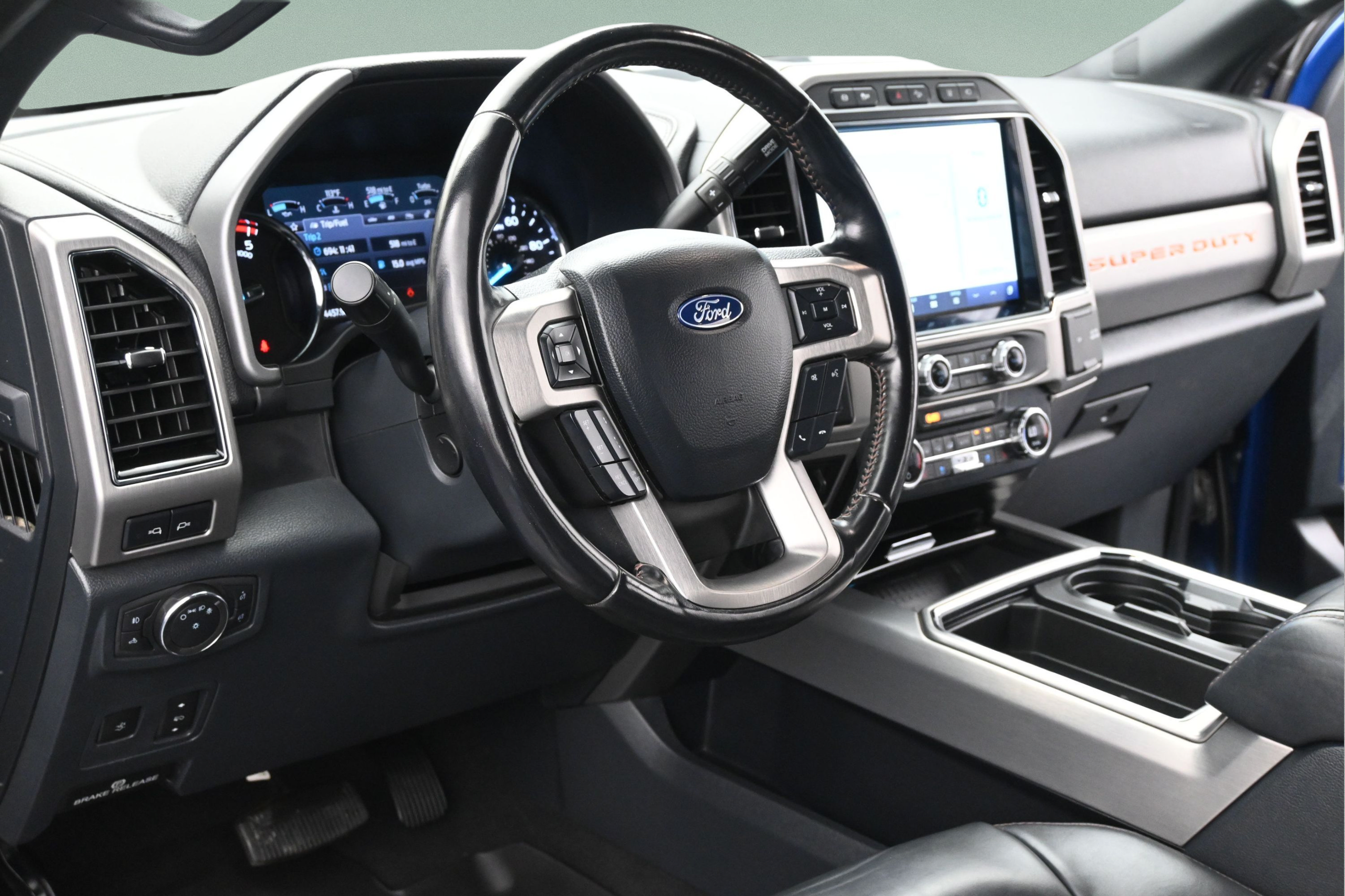 Used 2022 Ford F350 Platinum AWD/4WD image 32