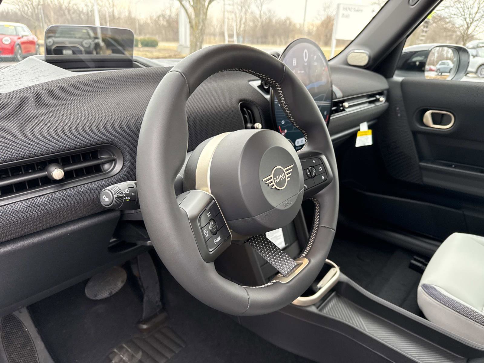 New 2026 MINI Cooper 4-Door Hardtop FWD image 25