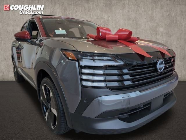 New 2026 Nissan Kicks SR w/ SR Premium Package