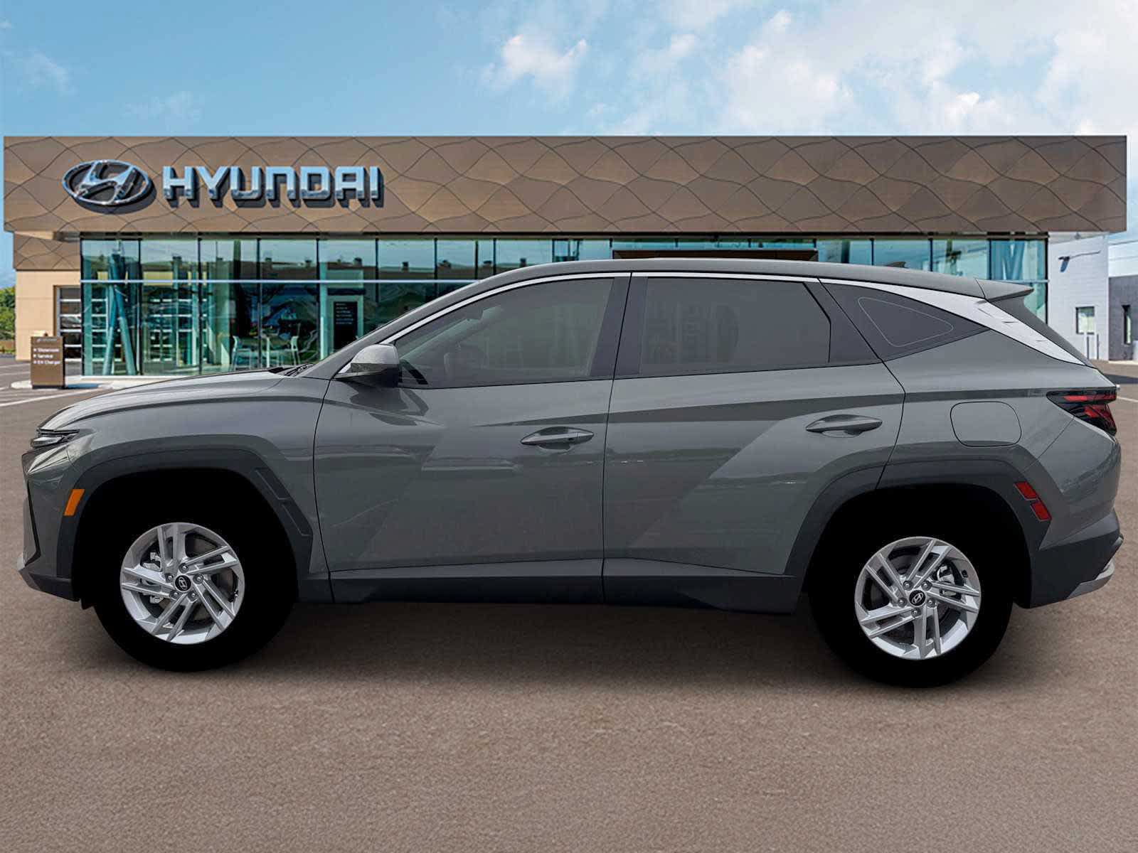 New 2026 Hyundai Tucson SE FWD image 3