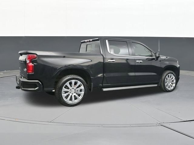 Used 2021 Chevrolet Silverado 1500 High Country w/ Technology Package image 16
