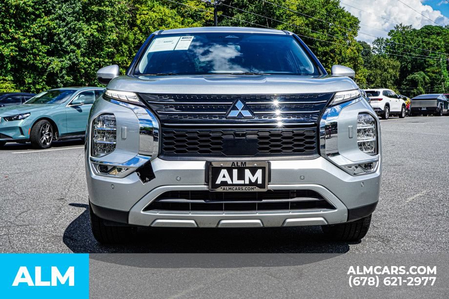 Used 2024 Mitsubishi Outlander SE AWD/4WD image 9