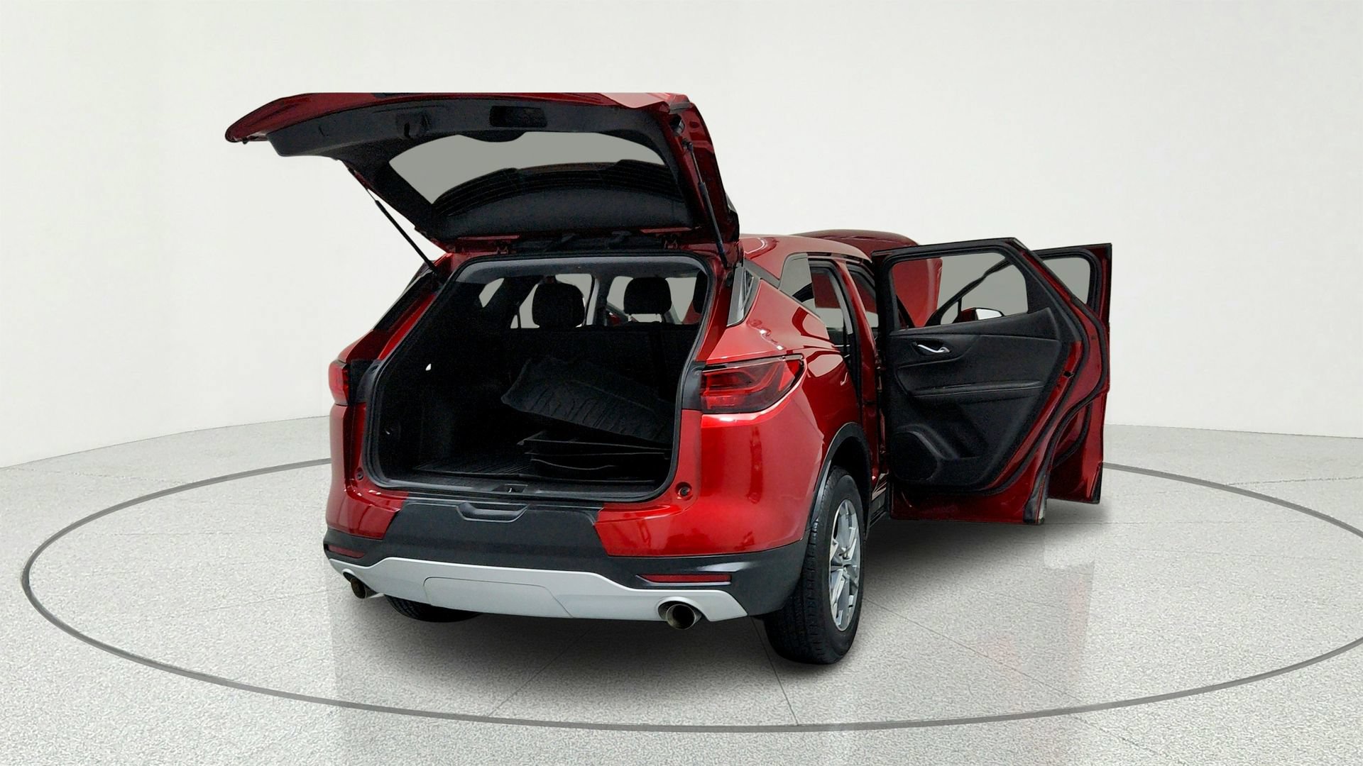 Used 2024 Chevrolet Blazer LT w/ LPO, Floor Liner Package FWD image 12