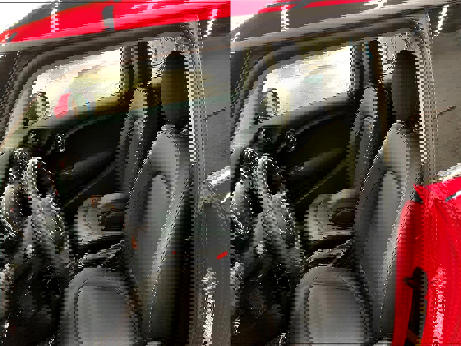 Used 2022 MINI Cooper 2-Door Hardtop image 24