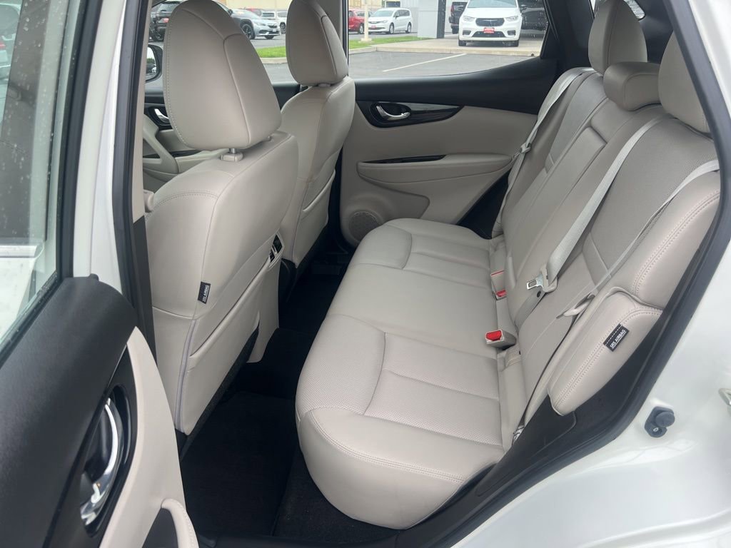 Used 2022 Nissan Rogue Sport SL w/ Premium Package AWD/4WD image 20