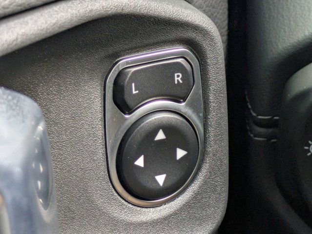 New 2026 Jeep Wrangler Unlimited Sahara AWD/4WD image 24