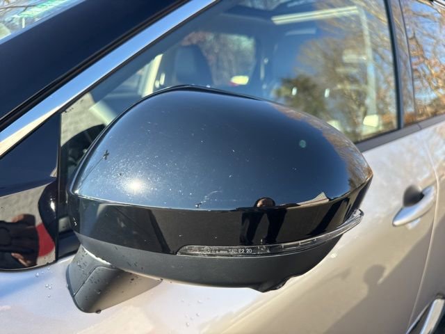 Used 2026 Nissan Rogue Platinum w/ Platinum Premium Package image 10