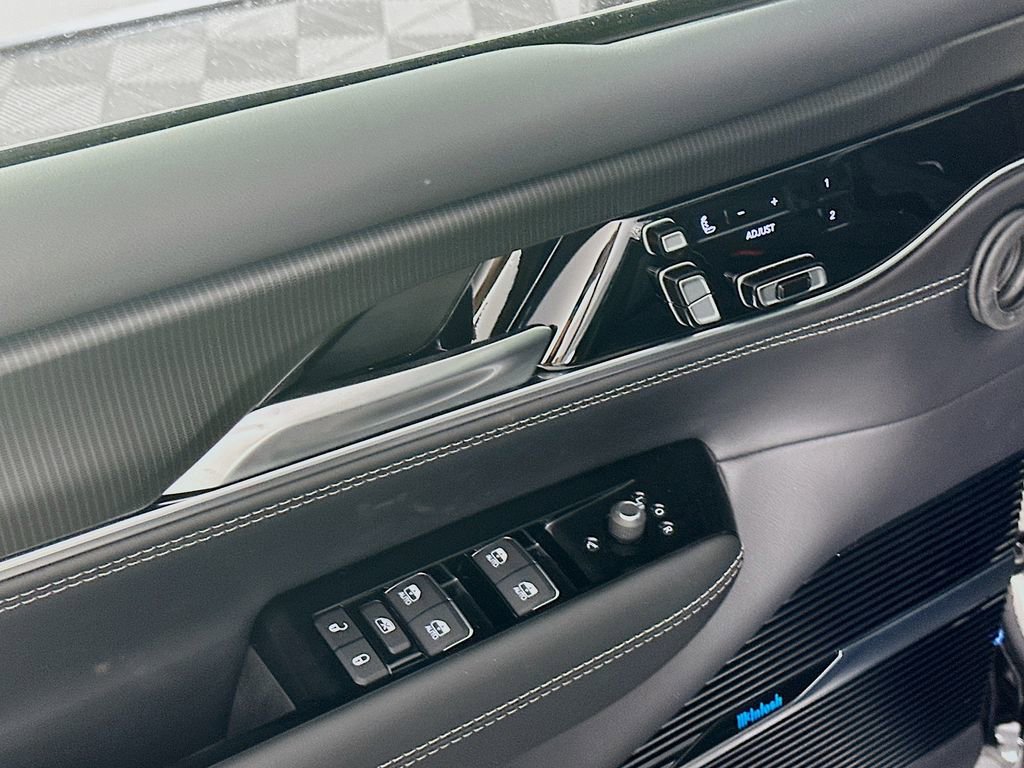 New 2025 Jeep Grand Wagoneer L Series II Obsidian w/ Quick Order Packagew 28T image 23