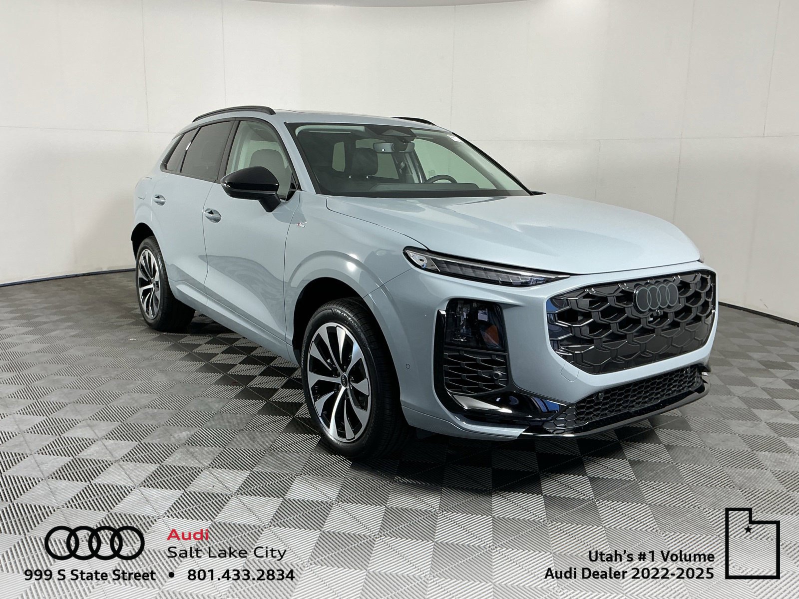 New 2026 Audi Q3 quattro 2.0T