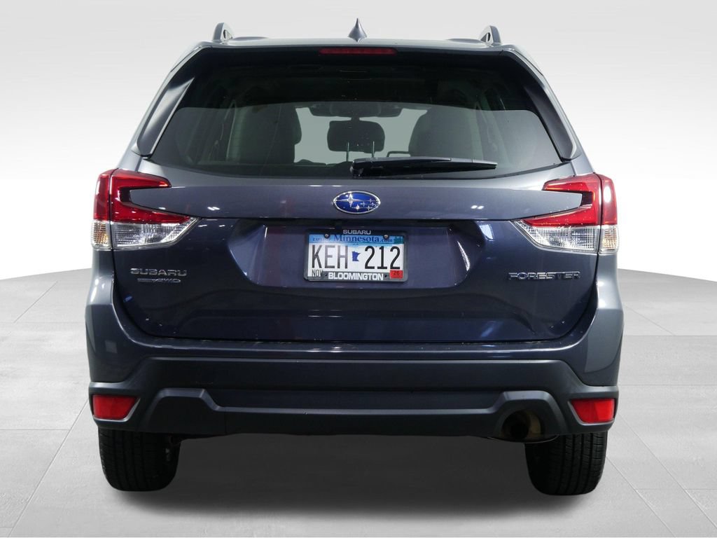 Used 2023 Subaru Forester Premium AWD/4WD image 9