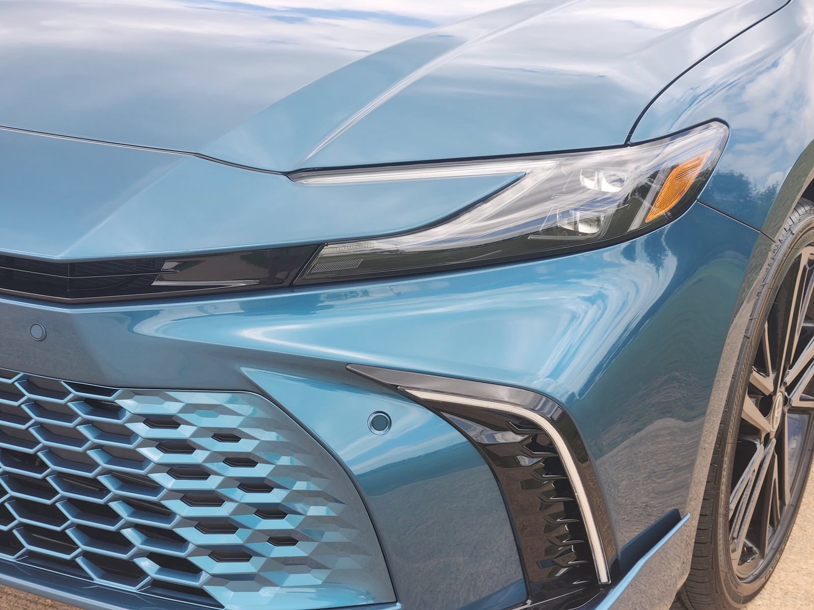 New 2026 Toyota Camry XSE w/ Premium Plus Package FWD image 9