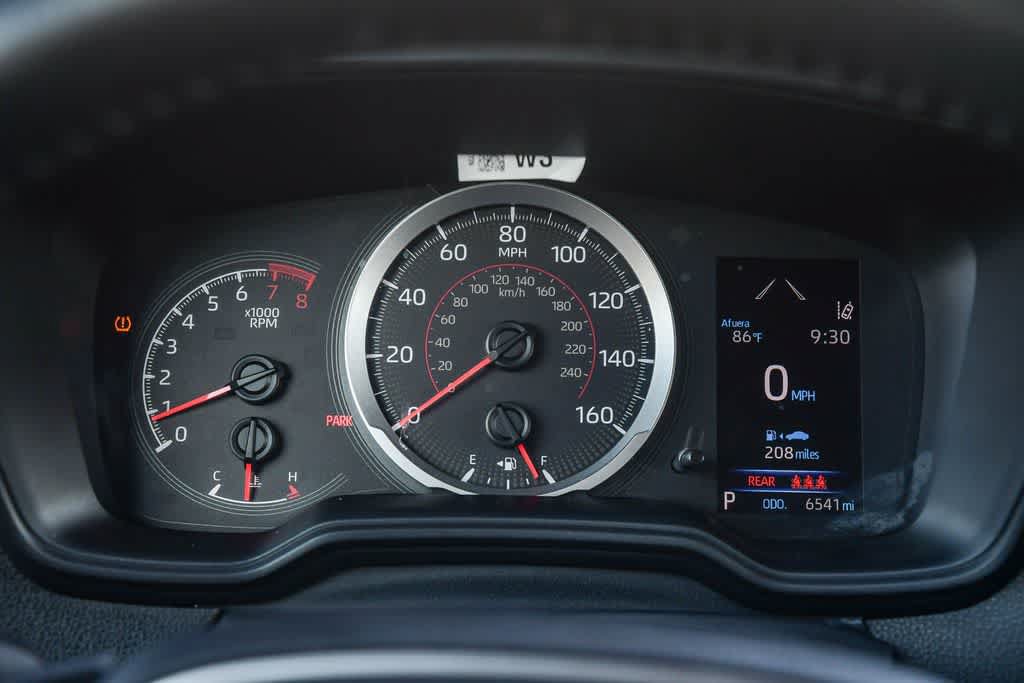 Used 2021 Toyota Corolla SE FWD image 23