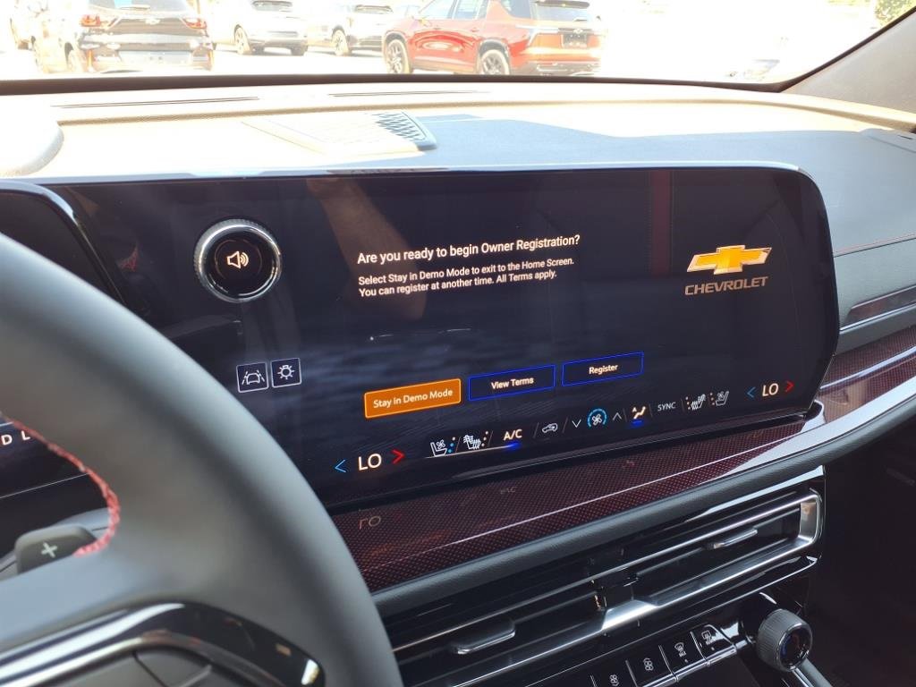 New 2026 Chevrolet Traverse RS image 9