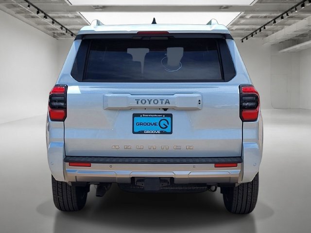New 2026 Toyota 4Runner Limited AWD/4WD image 4