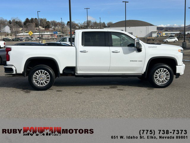 Used 2022 Chevrolet Silverado 3500 High Country w/ Technology Package image 8