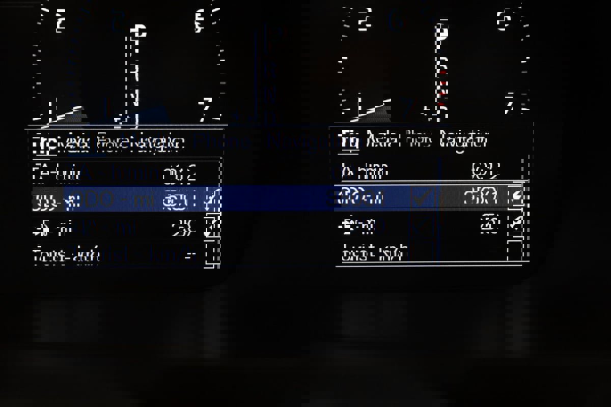 Used 2022 Volvo XC90 T6 Momentum w/ Climate Package image 42