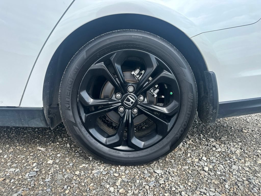 Used 2025 Honda Accord SE image 7