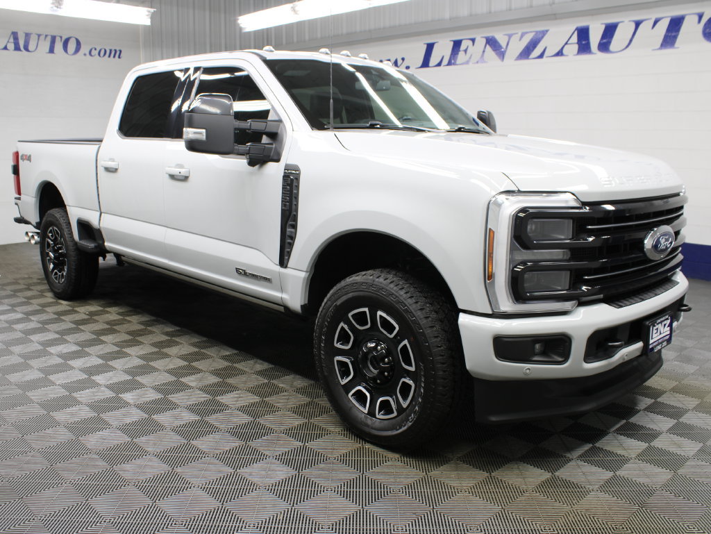 Used 2026 Ford F250 Platinum AWD/4WD image 3