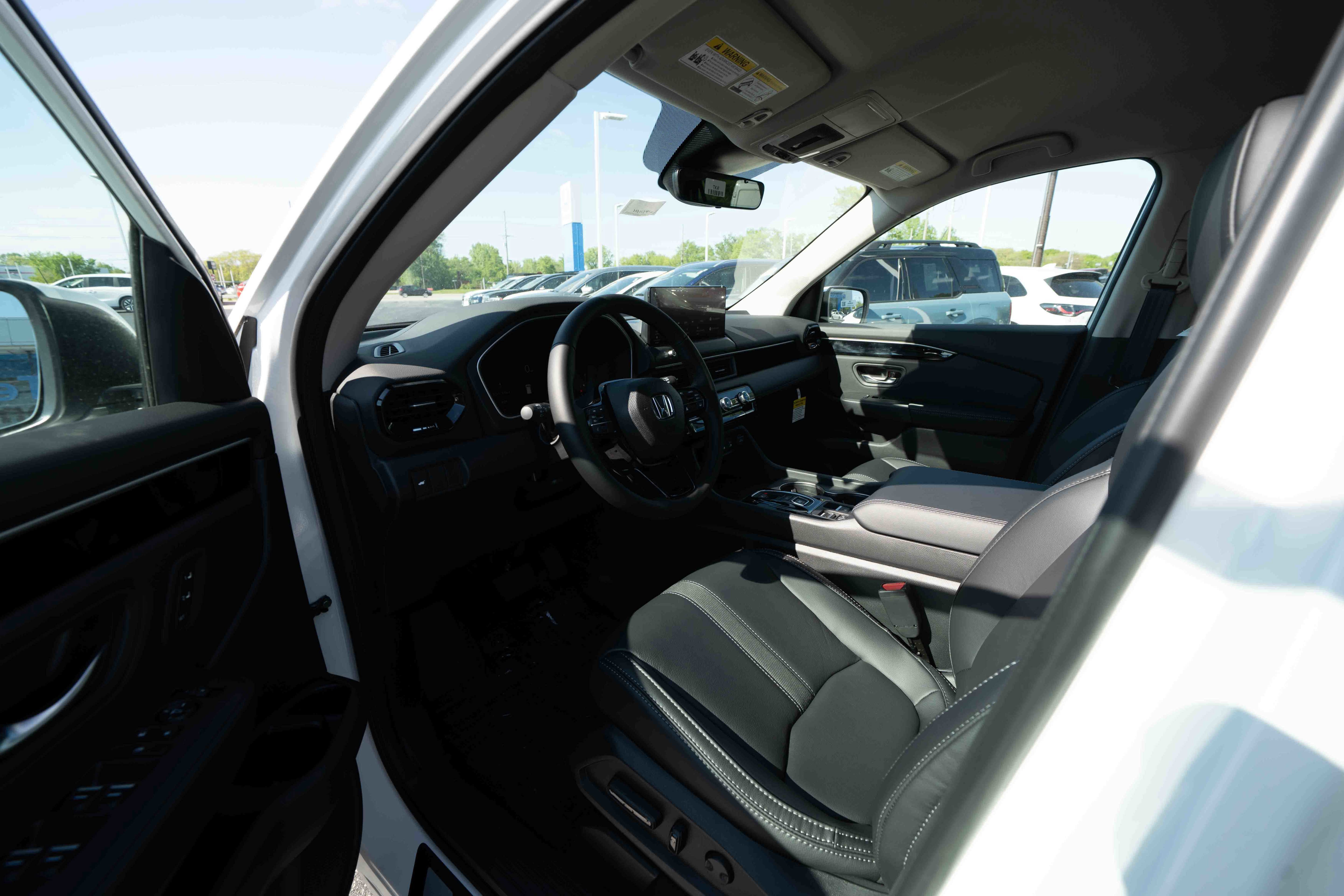 New 2026 Honda Pilot EX-L image 8