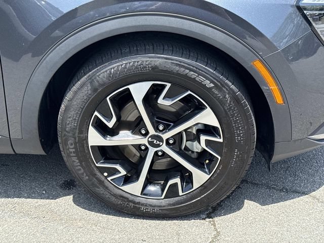 Used 2024 Kia Sportage EX FWD image 5