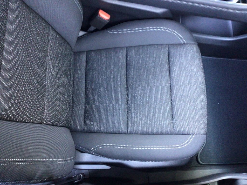 New 2025 Chevrolet Traverse LT w/ Enhanced Driving Package image 13