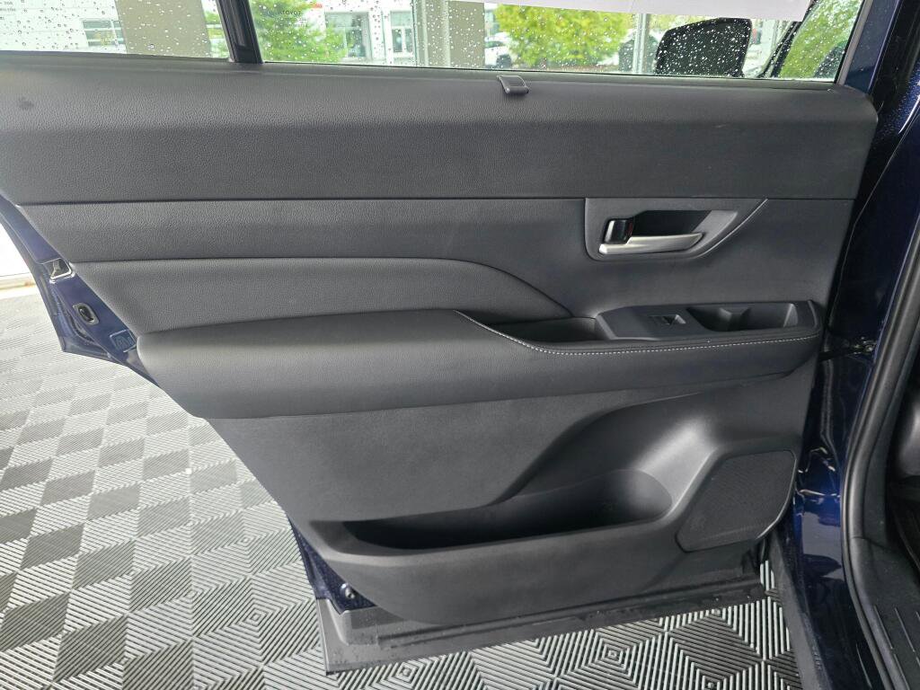 Certified 2024 Toyota Grand Highlander XLE image 39