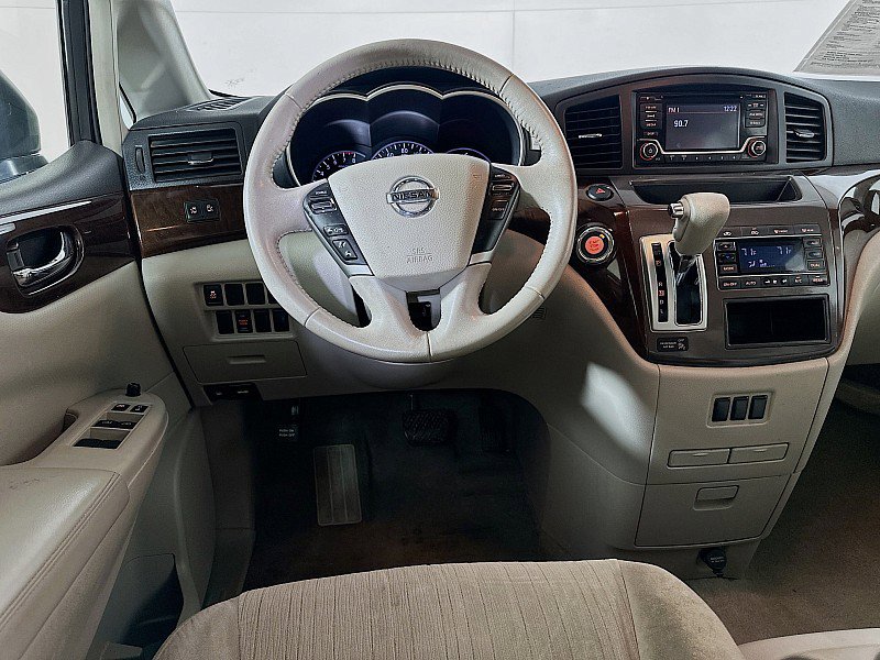 Used 2017 Nissan Quest SV image 21