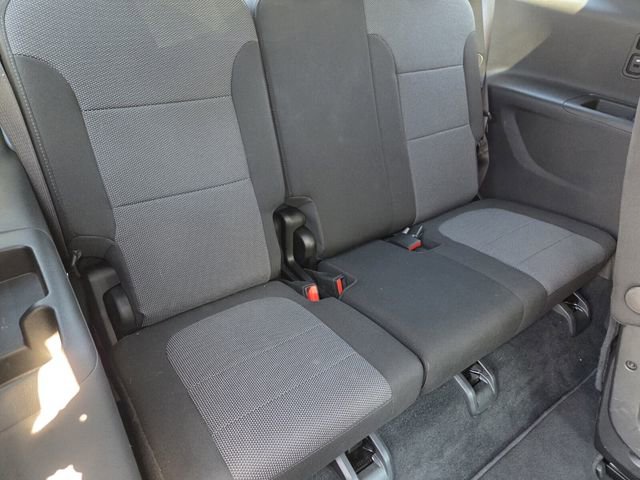 Used 2023 Chevrolet Traverse LT FWD image 12