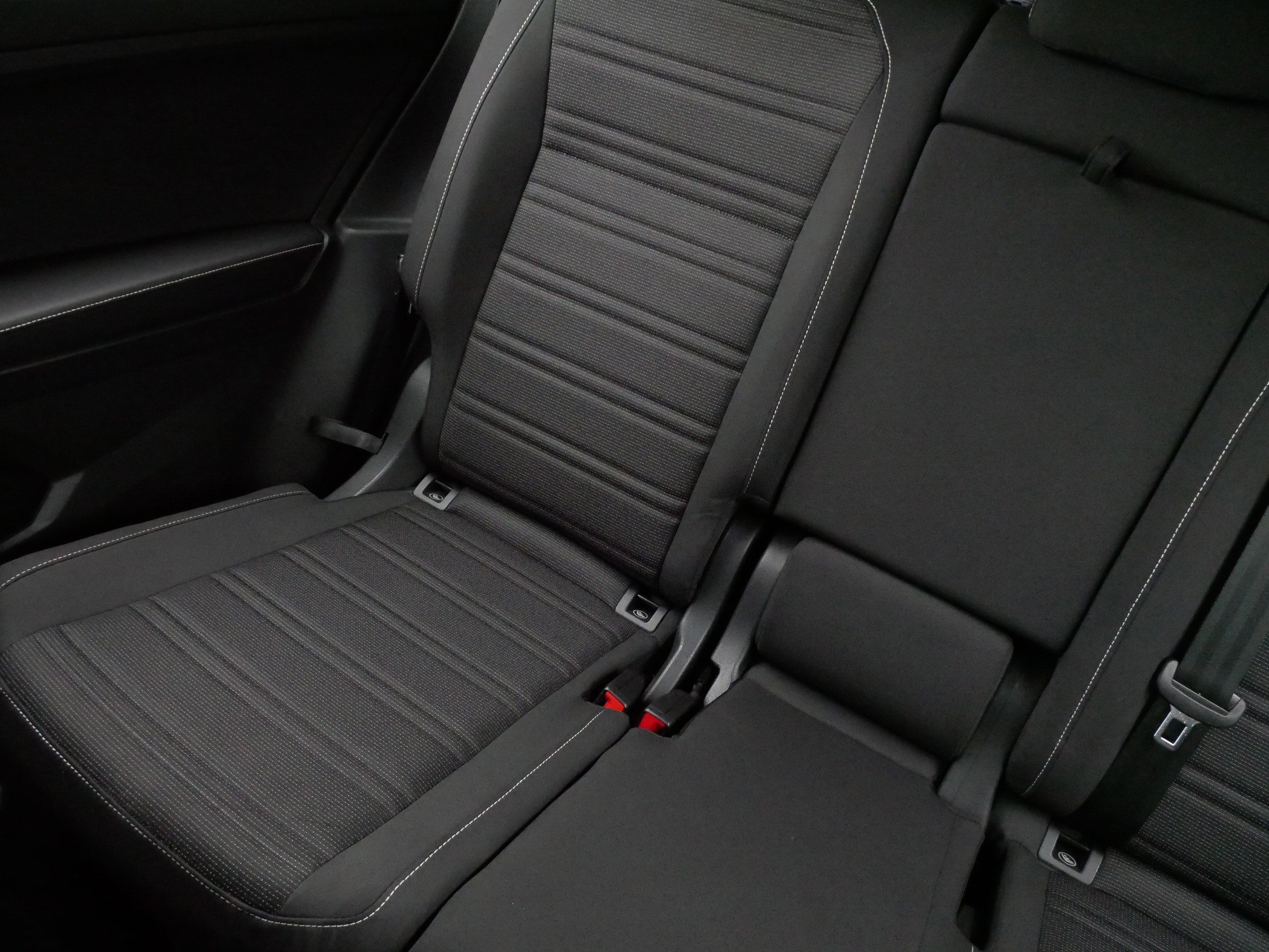 Certified 2022 Volkswagen Tiguan S image 12