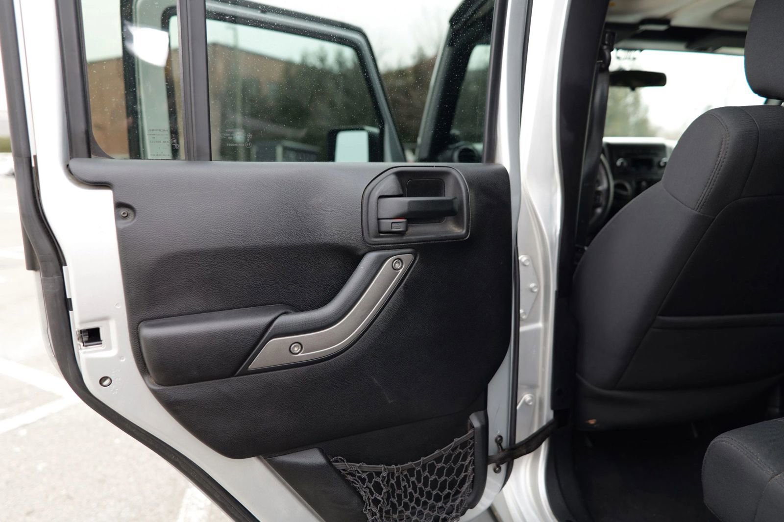 Used 2011 Jeep Wrangler Unlimited Sport AWD/4WD image 29
