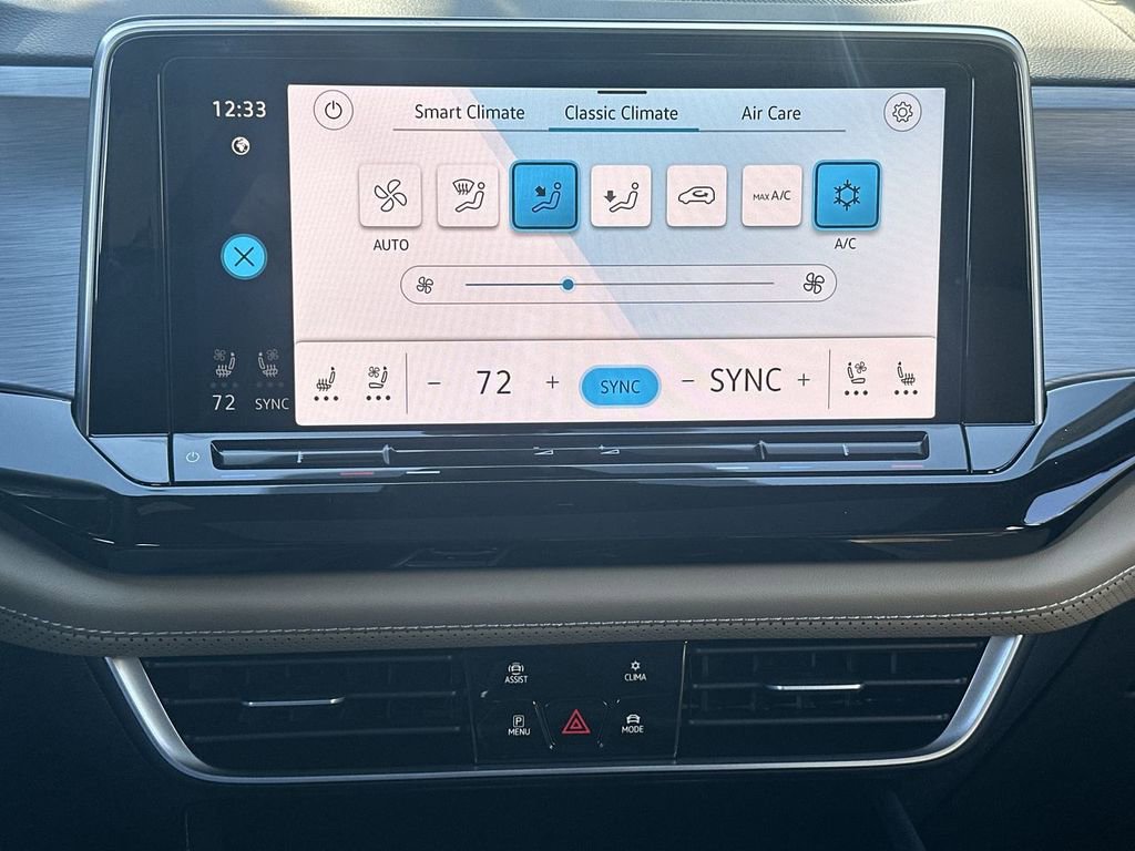 New 2026 Volkswagen Atlas Cross Sport SE image 19