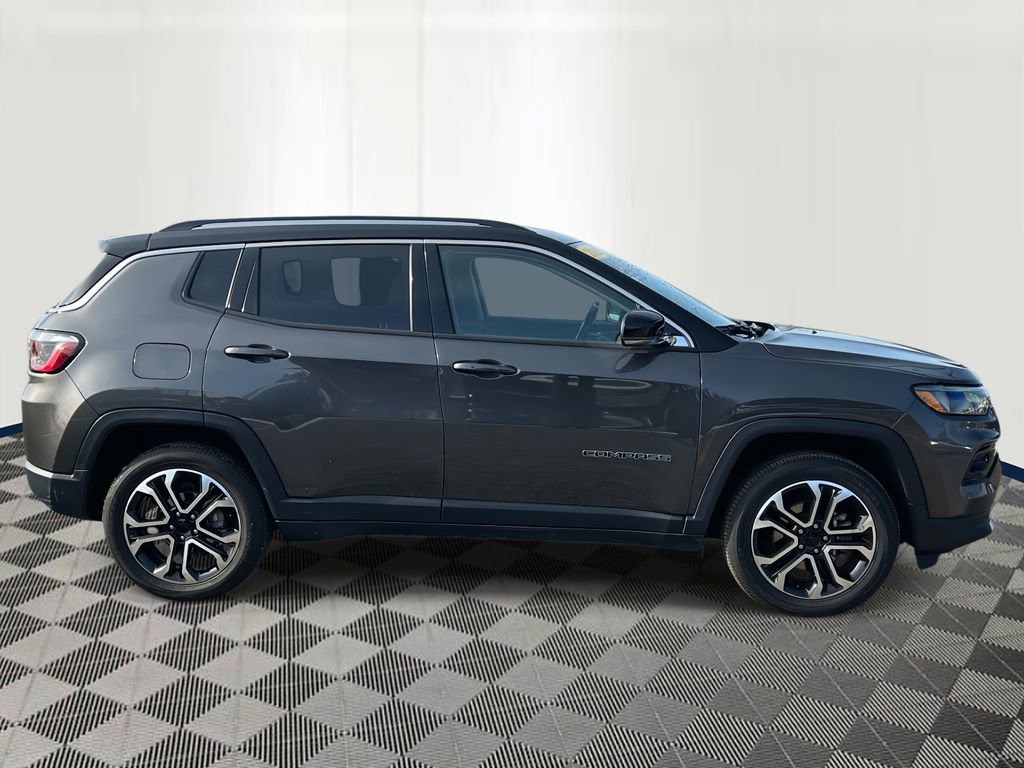 Used 2022 Jeep Compass Limited image 6