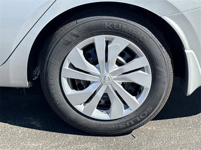 New 2025 Nissan Versa S w/ Trunk Package image 5