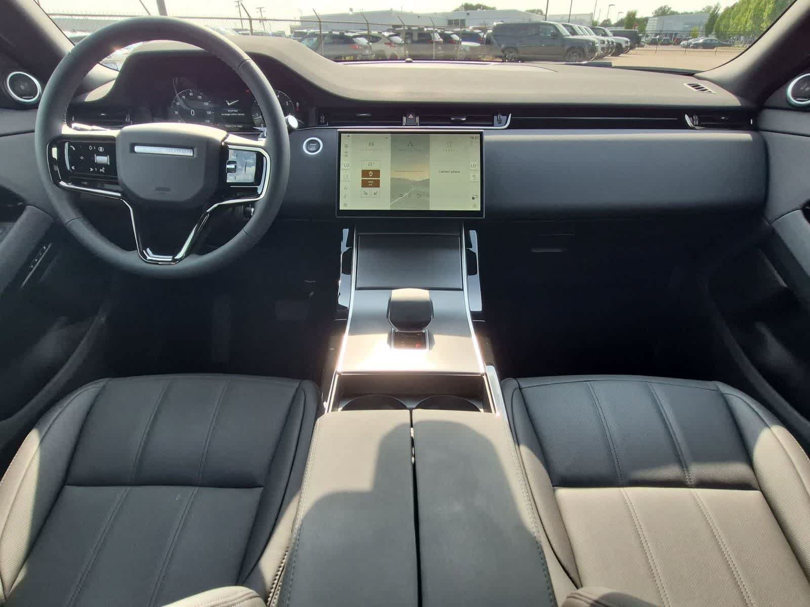 New 2026 Land Rover Range Rover Evoque S AWD/4WD image 15