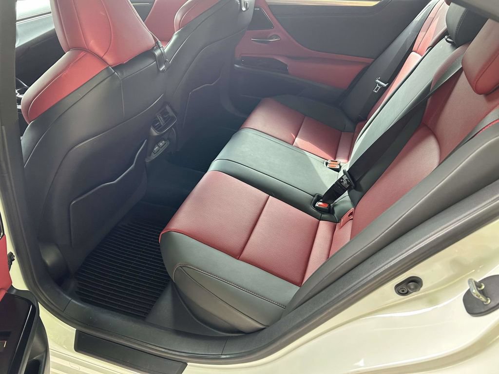 Used 2024 Lexus ES 300h F Sport w/ Accessory Package (Z2) FWD image 9