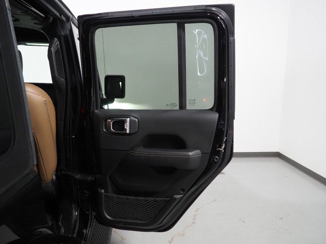Used 2022 Jeep Wrangler Unlimited Sahara w/ Safety Group image 58
